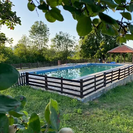 Bas U Inat Babarogama *