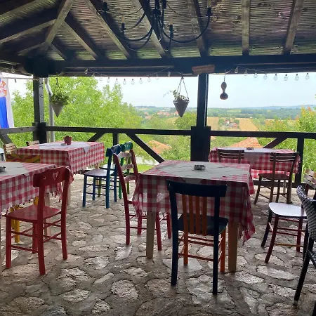 Bas U Inat Babarogama * Koracica