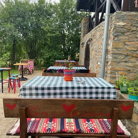 Bas U Inat Babarogama Holiday home Koracica