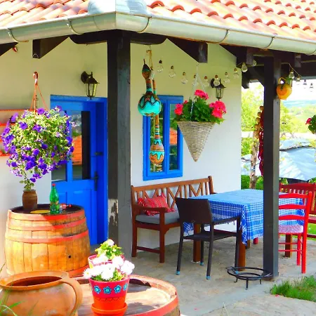 Bas U Inat Babarogama Holiday home *