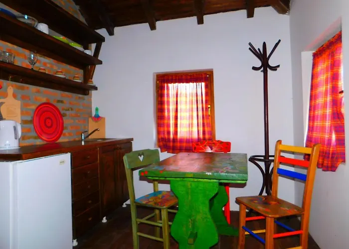 Bas U Inat Babarogama Koracica